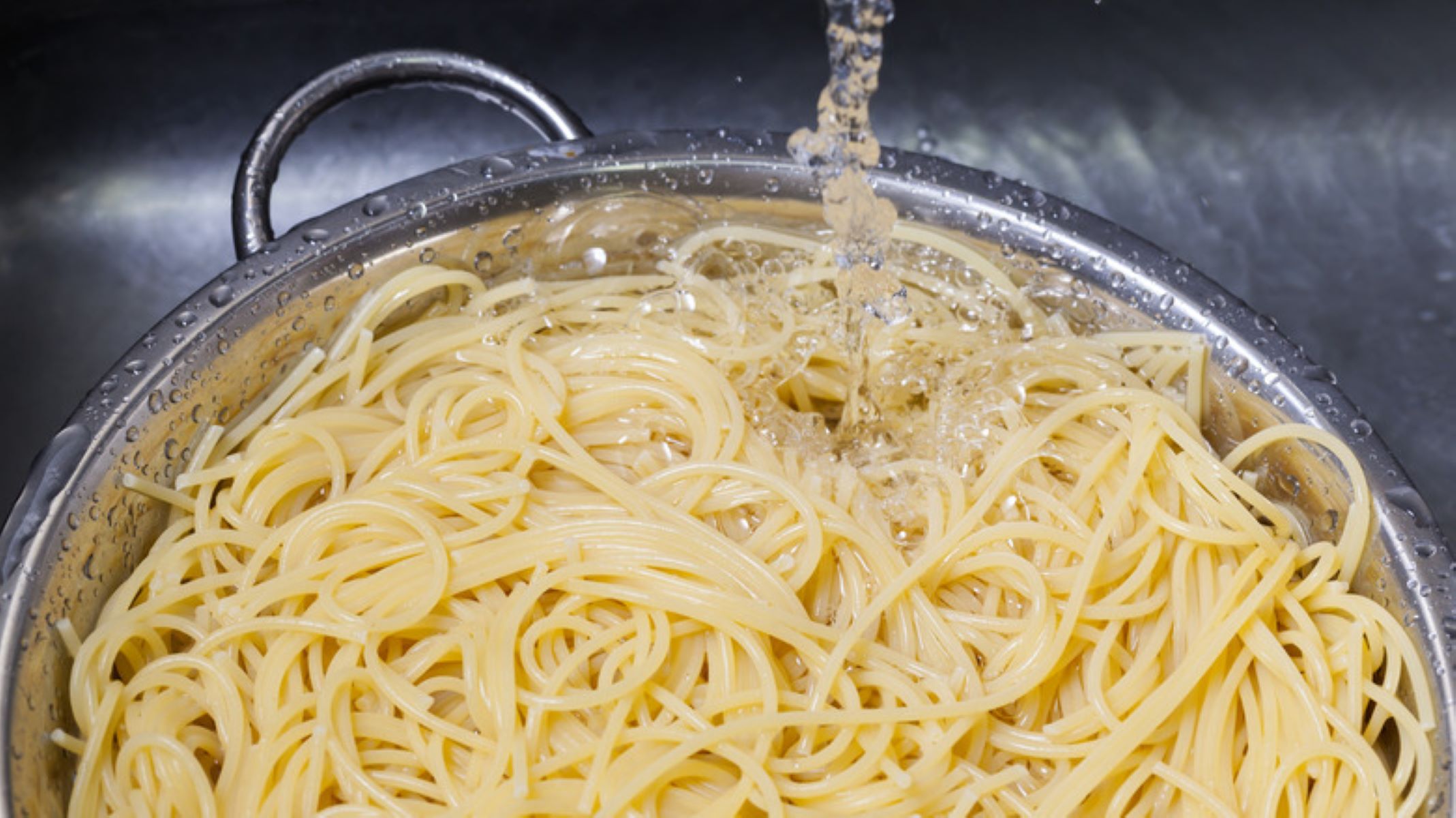 How To Strain Pasta Without A Strainer