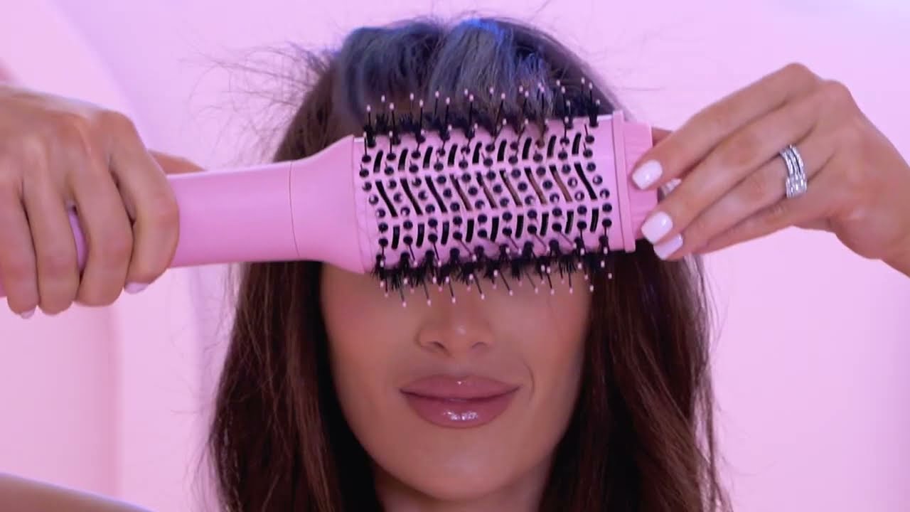 how-to-use-a-blowdry-brush