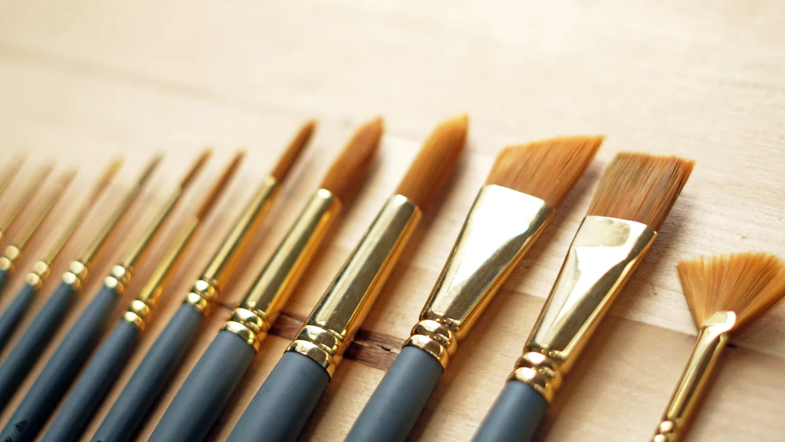How To Use A Paint Brush