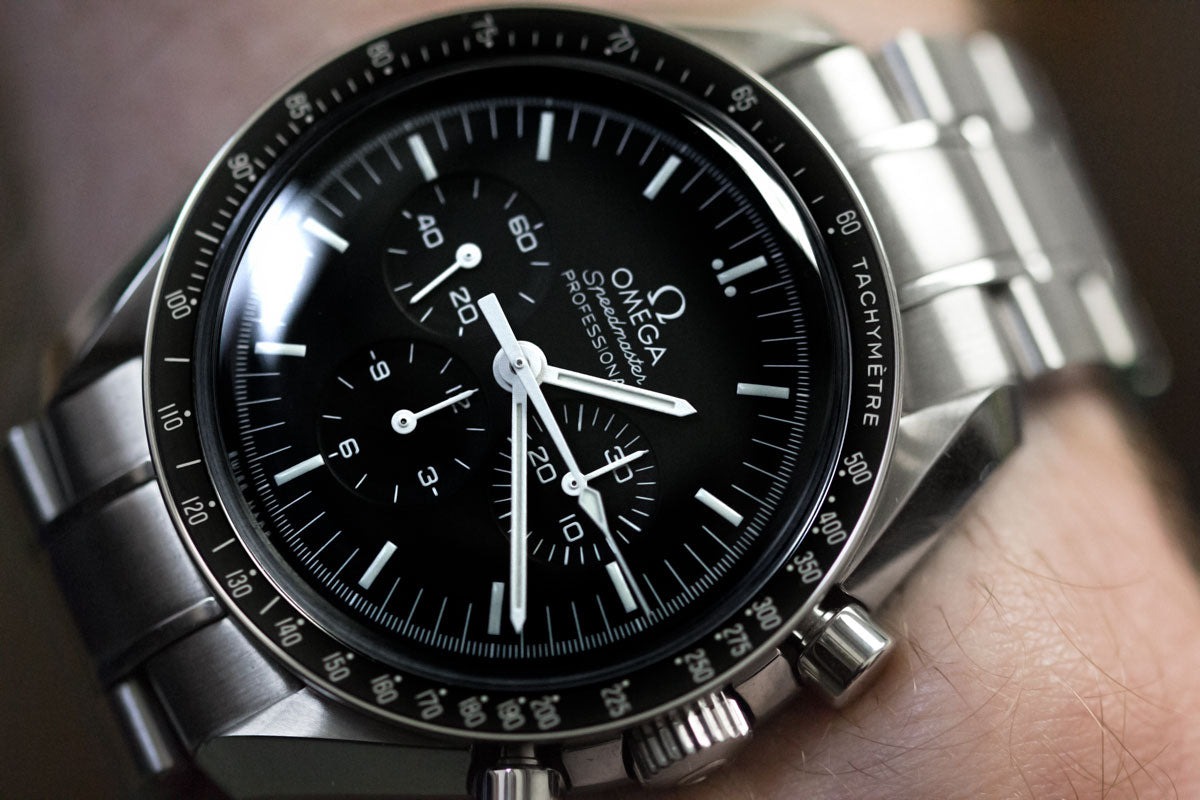 How To Use A Tachymeter Watch
