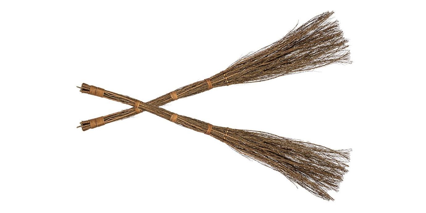 How To Use Cinnamon Broom