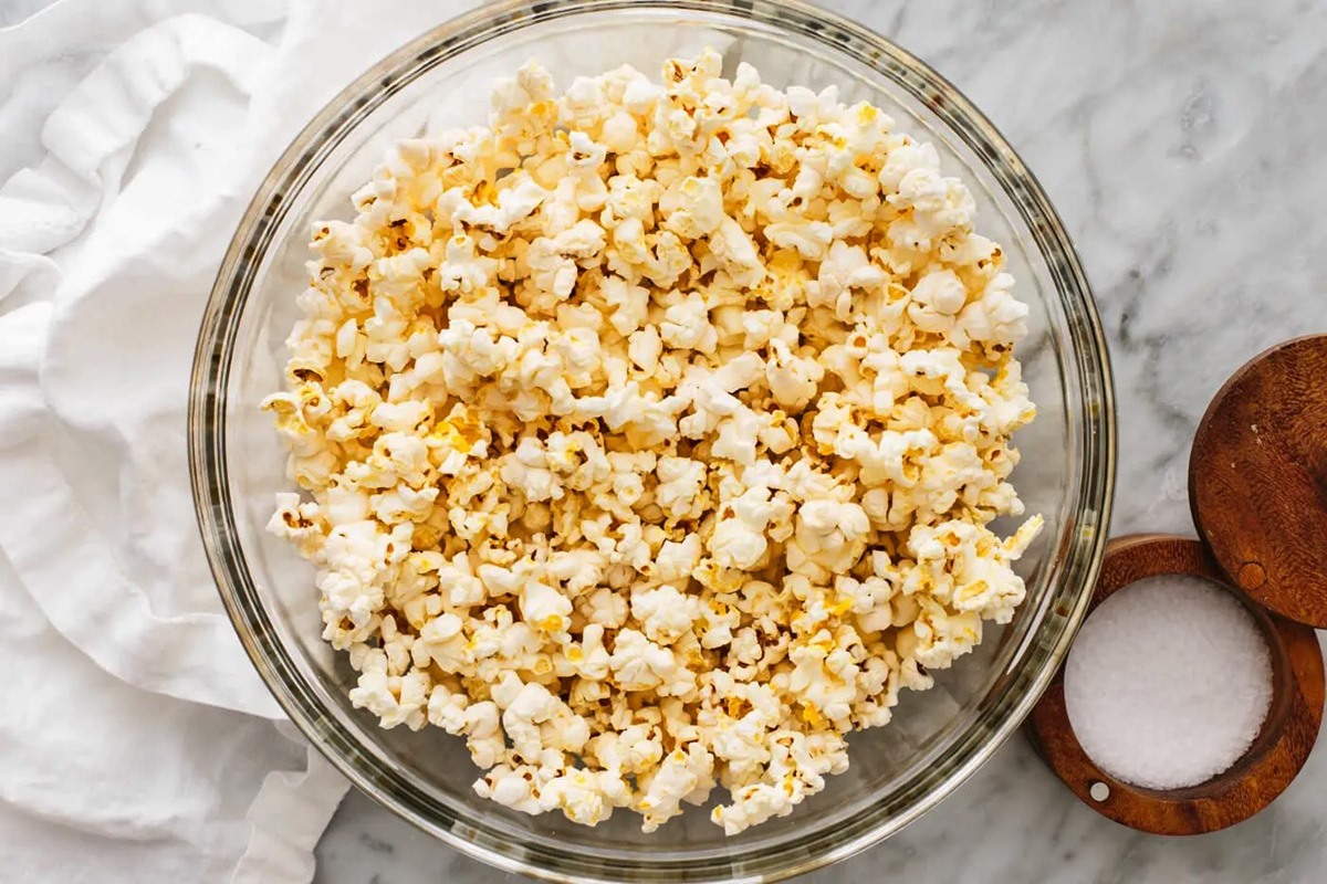 How To Use Microwave Popcorn Bowl