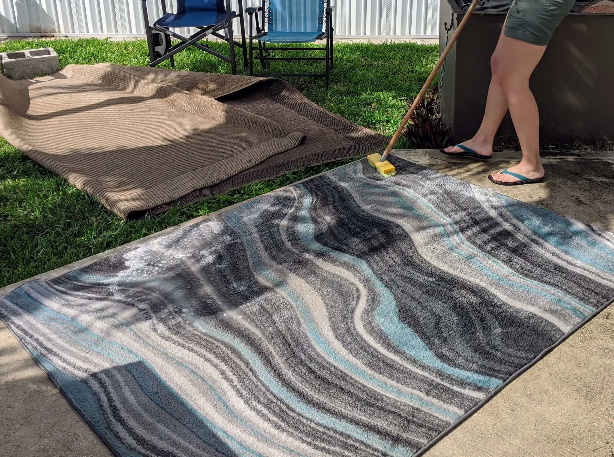 how-to-wash-an-area-rug-outside