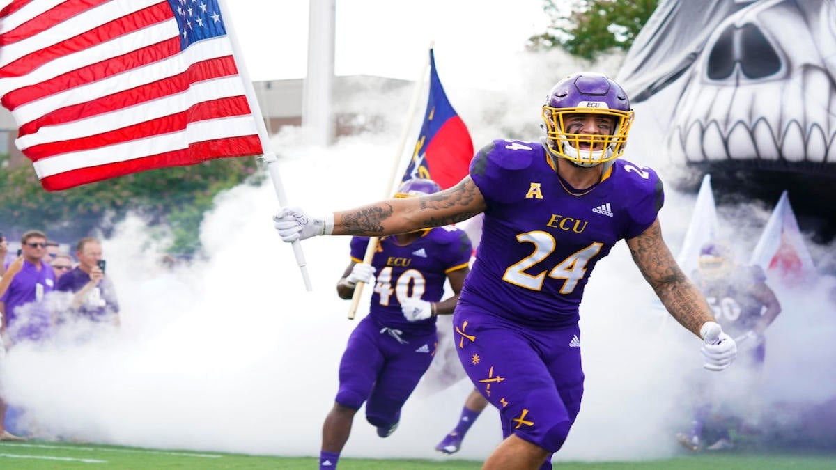 how-to-watch-ecu-football-game-today