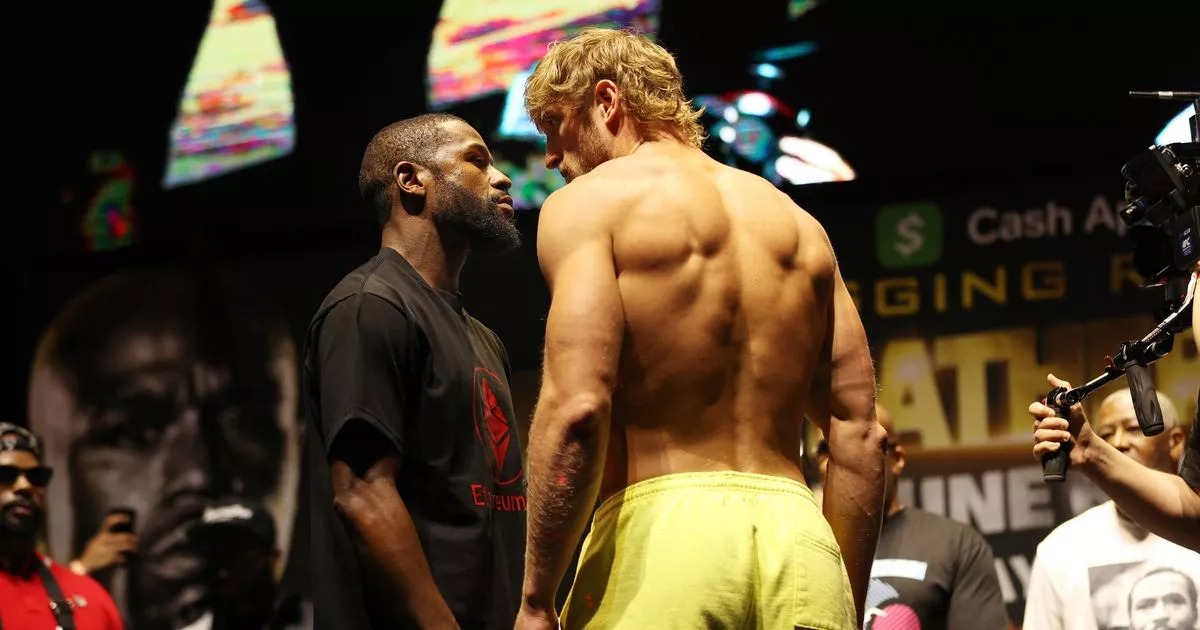 How to Watch Logan Paul vs Floyd Mayweather in the UK