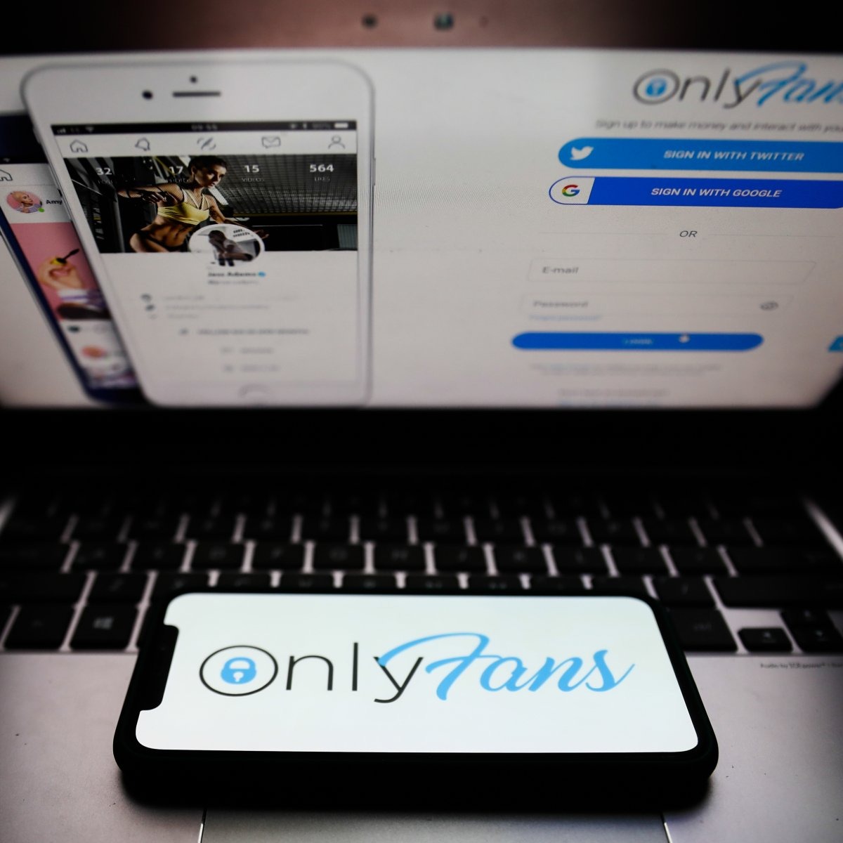 How To Watch Onlyfans Live