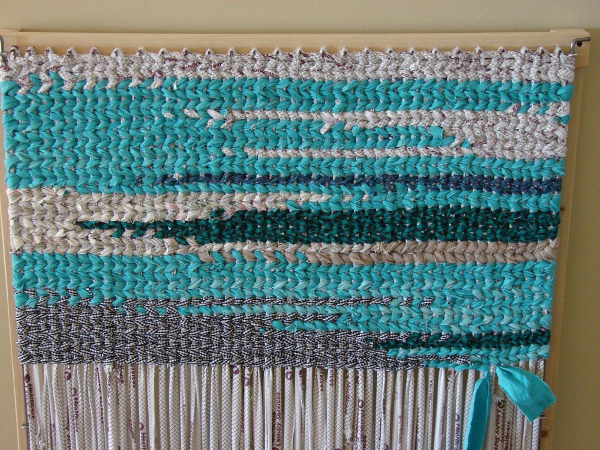 How To Weave A Rag Rug On A Loom