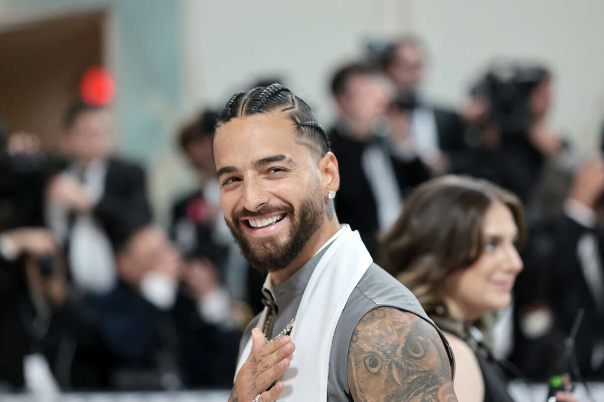 Maluma Reacts Swiftly To Fan’s Inappropriate Gesture During Concert