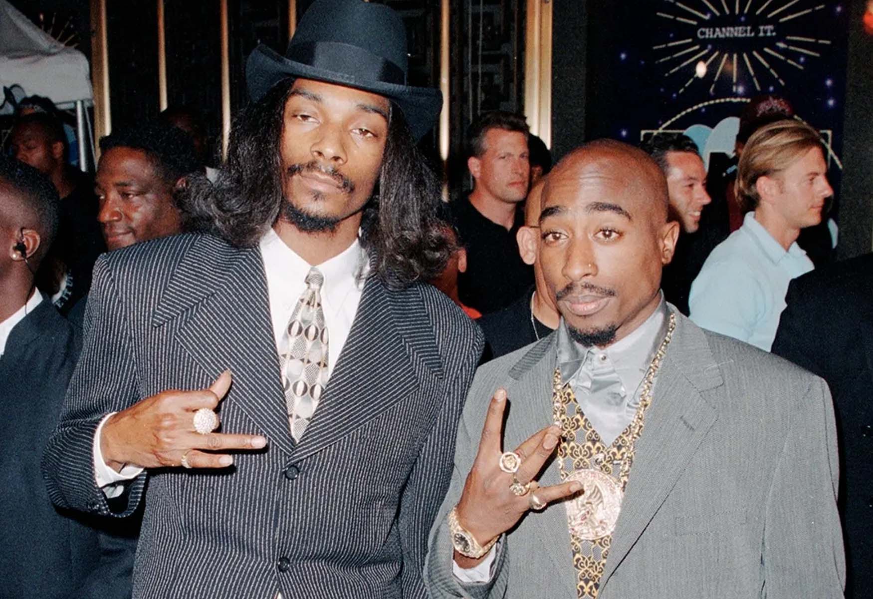 Snoop Dogg And Tupac’s Death Row Pendants Set To Fetch $1 Million At Auction