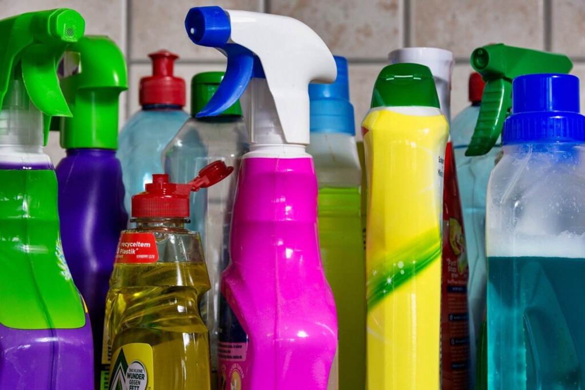What Cleaning Products Have Ammonia