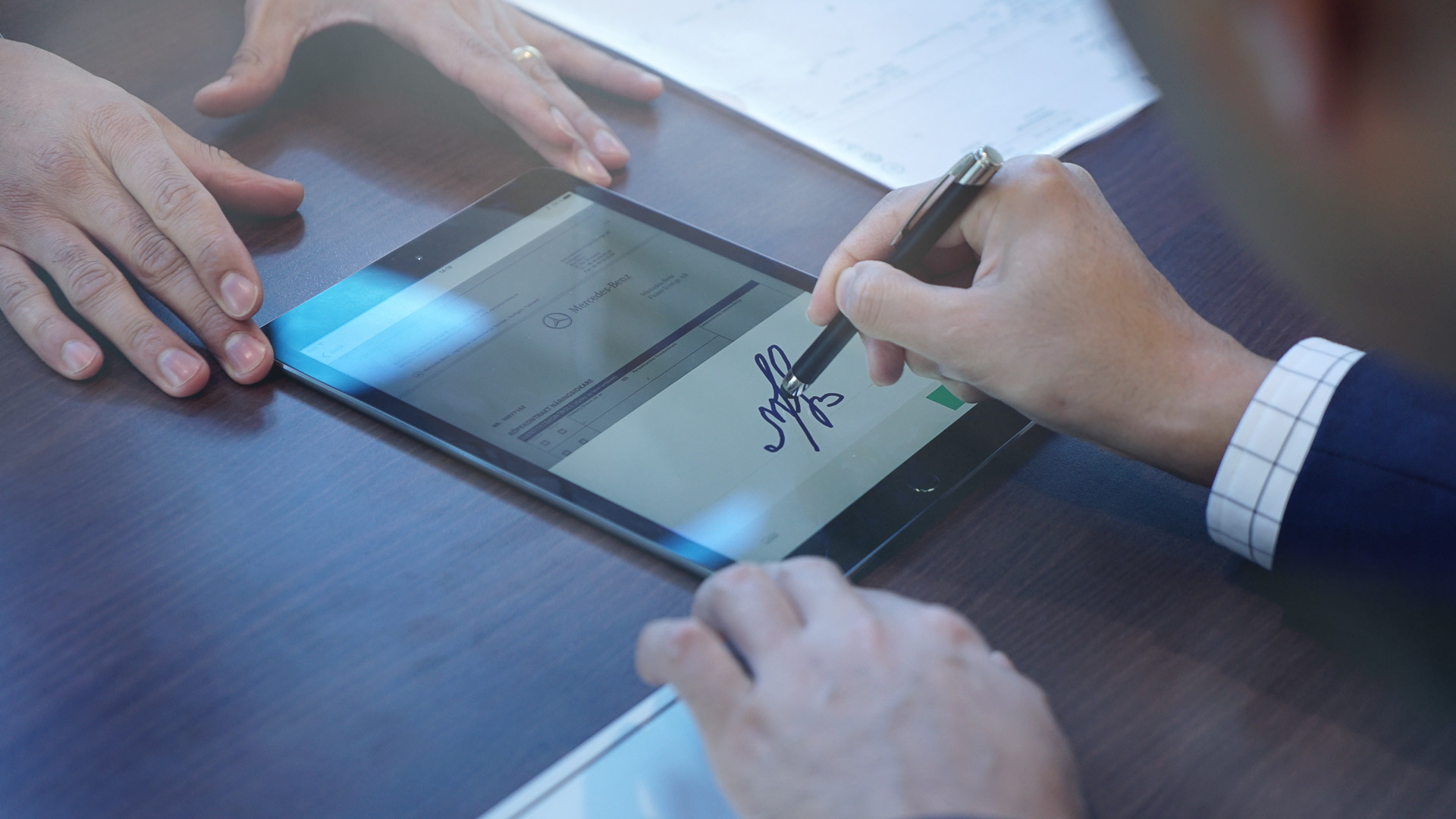 What Constitutes An Electronic Signature