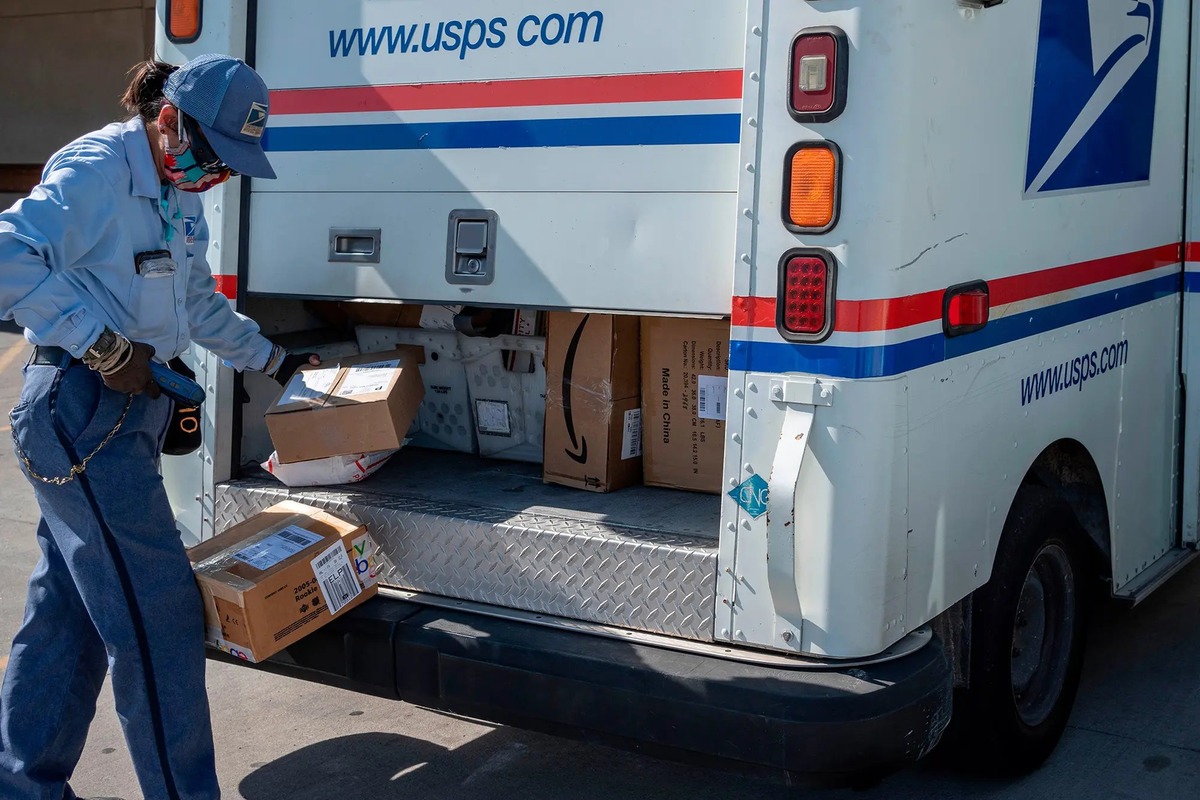 What Does Electronic Shipping Info Received Mean On USPS