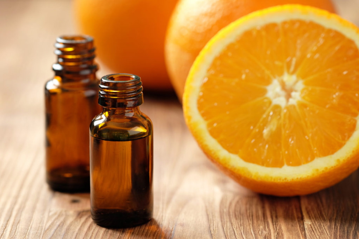 What Does Orange Essential Oil Help With