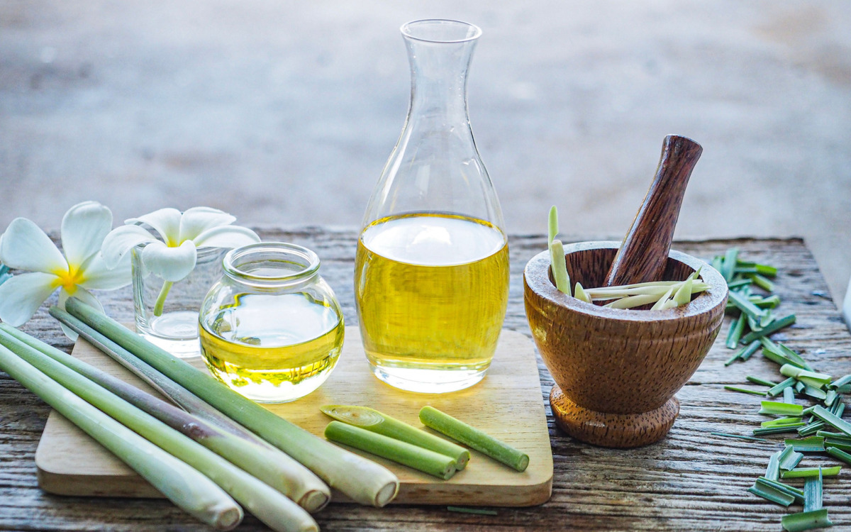 What Essential Oil Goes Well With Lemongrass