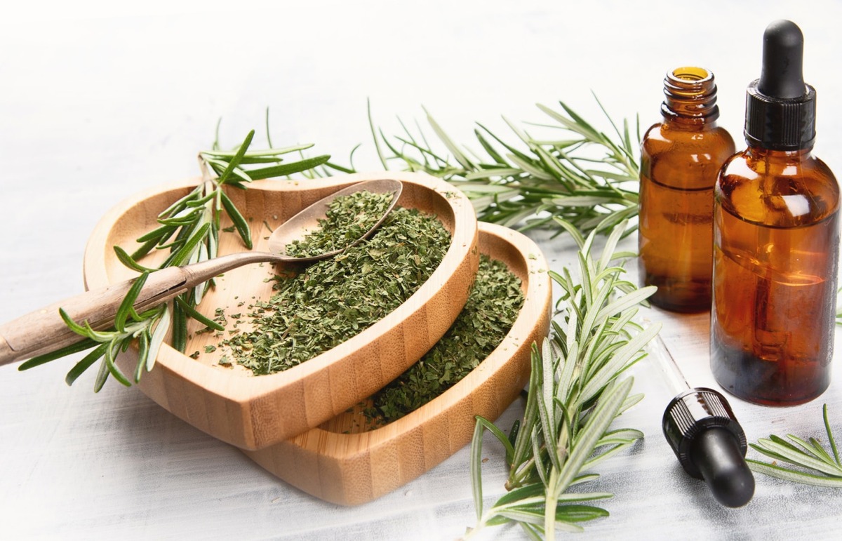 What Is Rosemary Essential Oil Good For