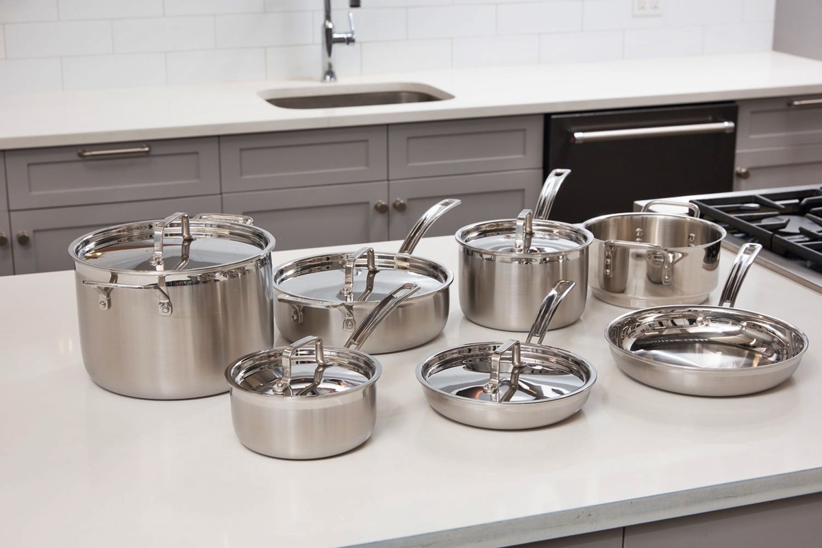 What Is The Best Cookware? Find Out The Gold Standard For Chefs!