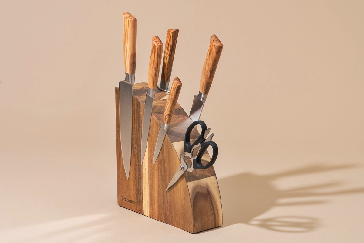 What Is The Best Wood Knife Block