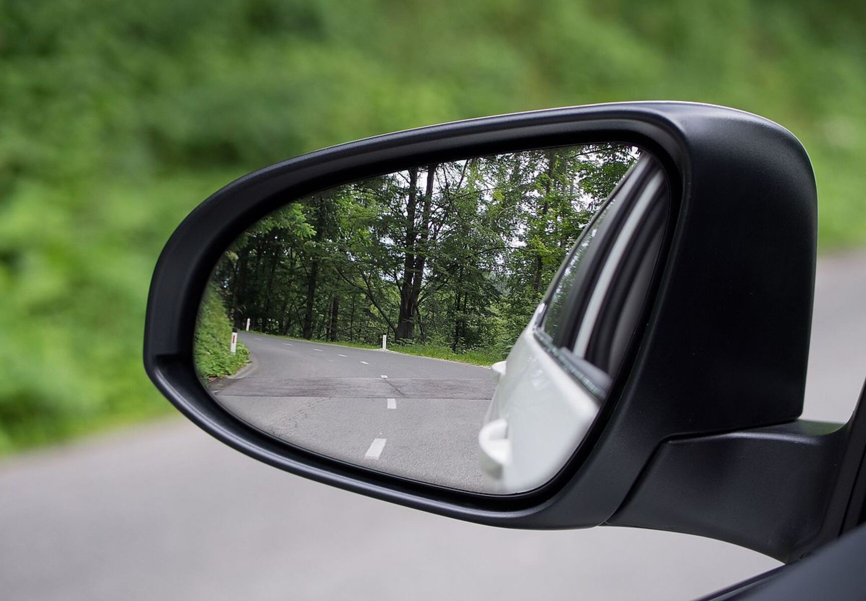 What Is The Side Mirror On A Car Called