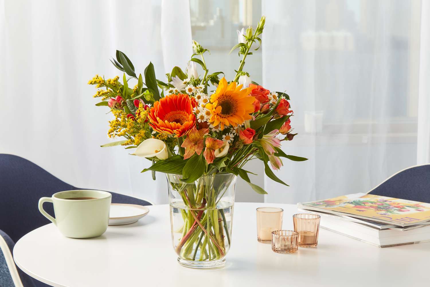 What To Put In A Vase With Flowers