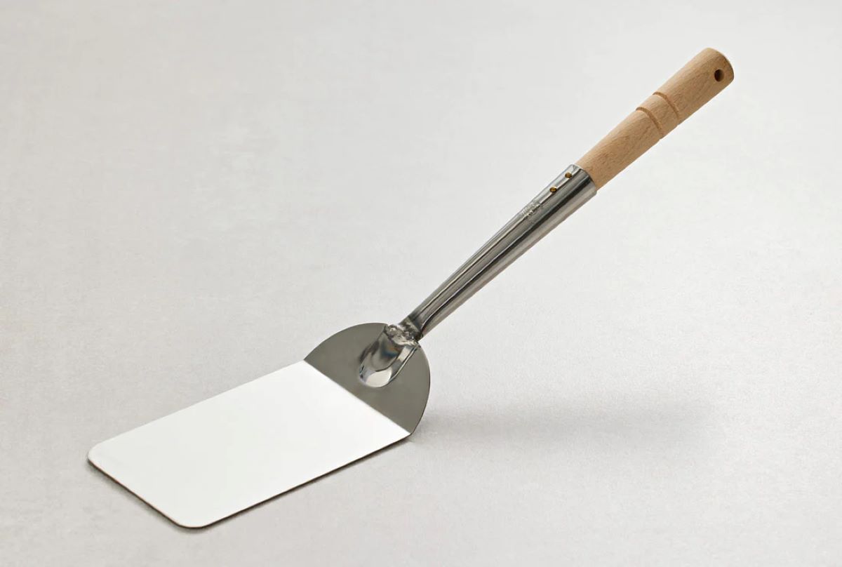 What Type Of Spatula To Use On Stainless Steel