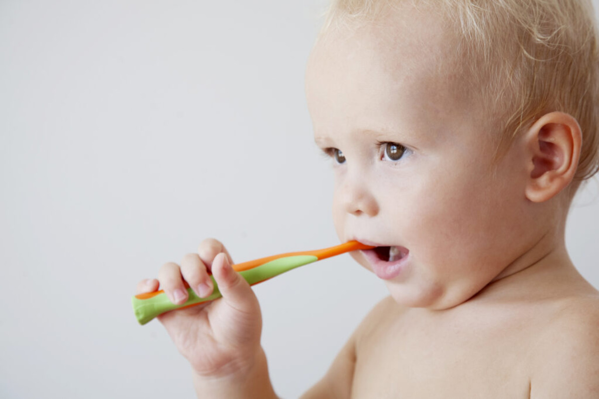When To Brush Baby Teeth