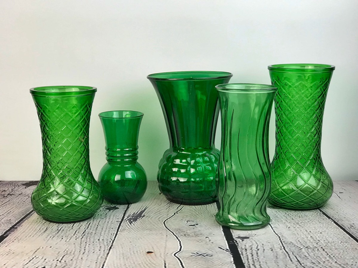 10-amazing-green-glass-vase-for-2023