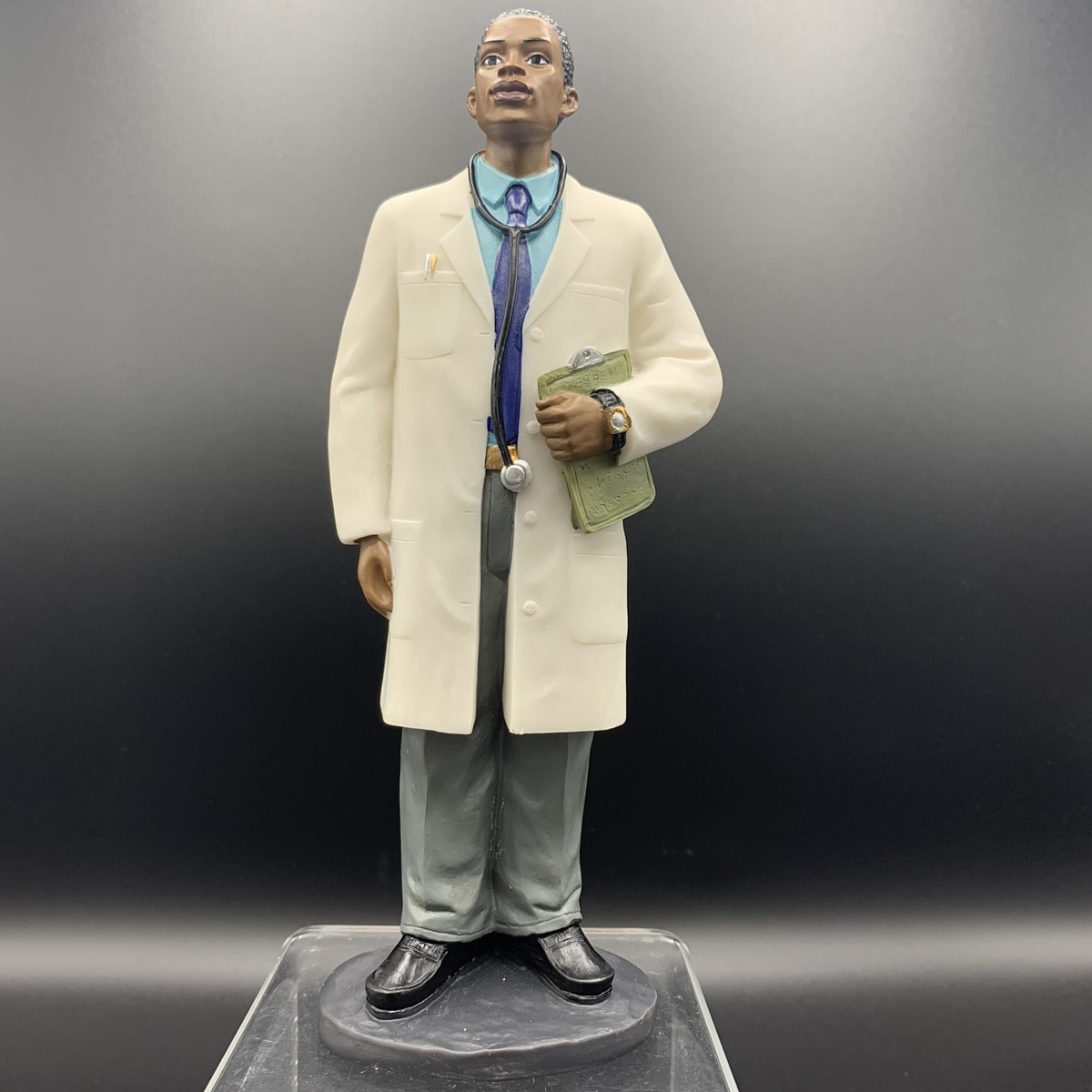 10-best-doctor-figurine-for-2023