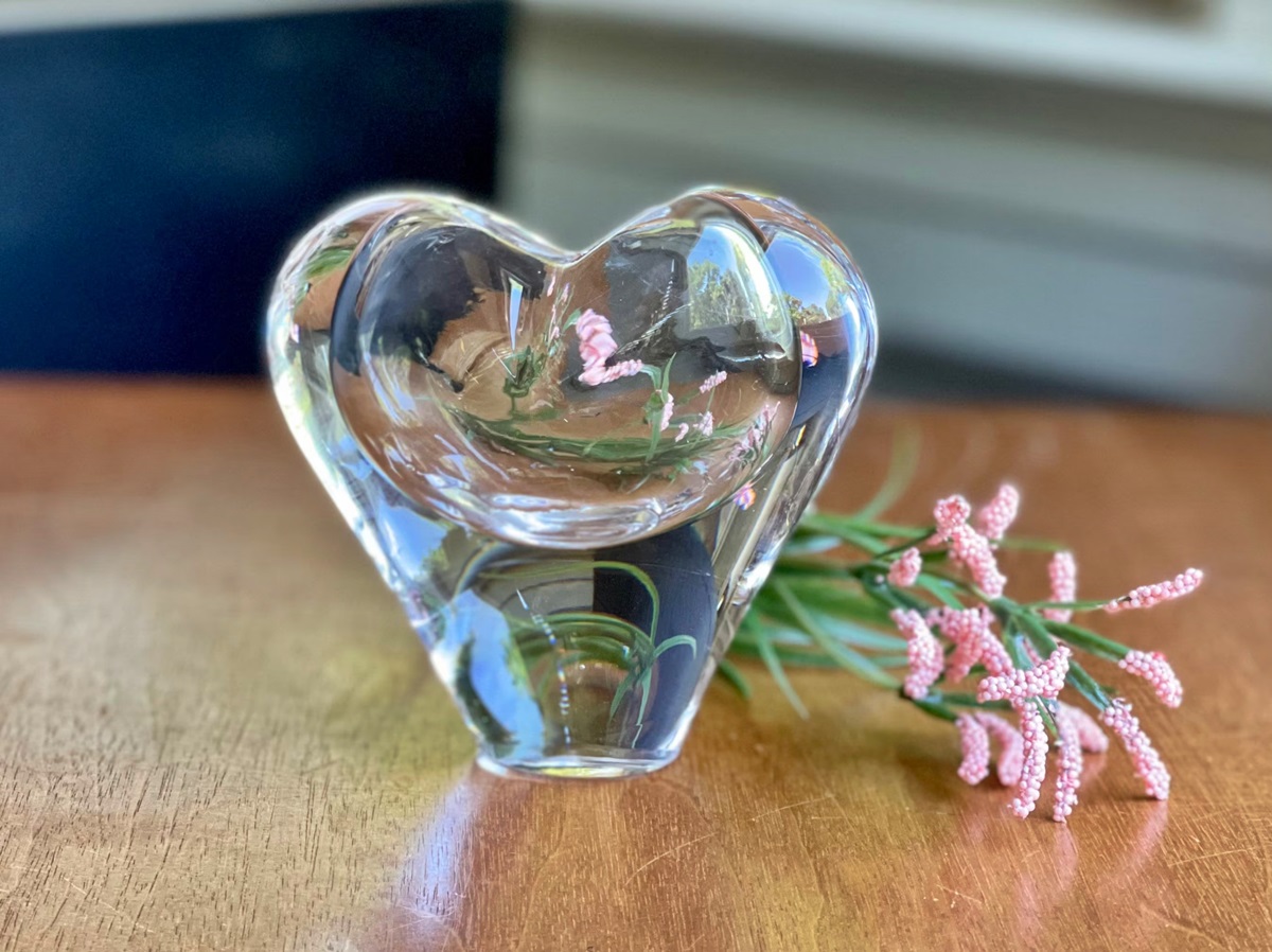 11 Amazing Heart Shaped Vase for 2024