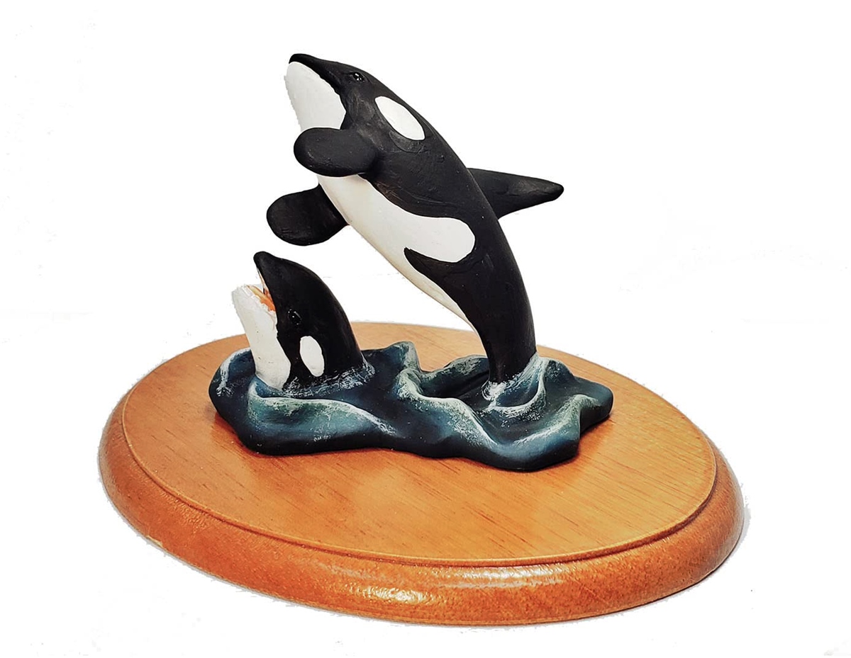 11 Amazing Orca Figurine for 2024