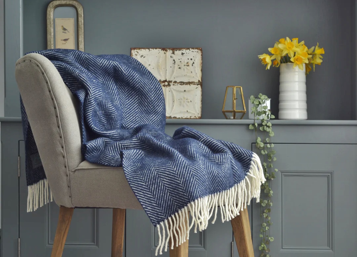 11 Unbelievable Blue Throw Blanket for 2024
