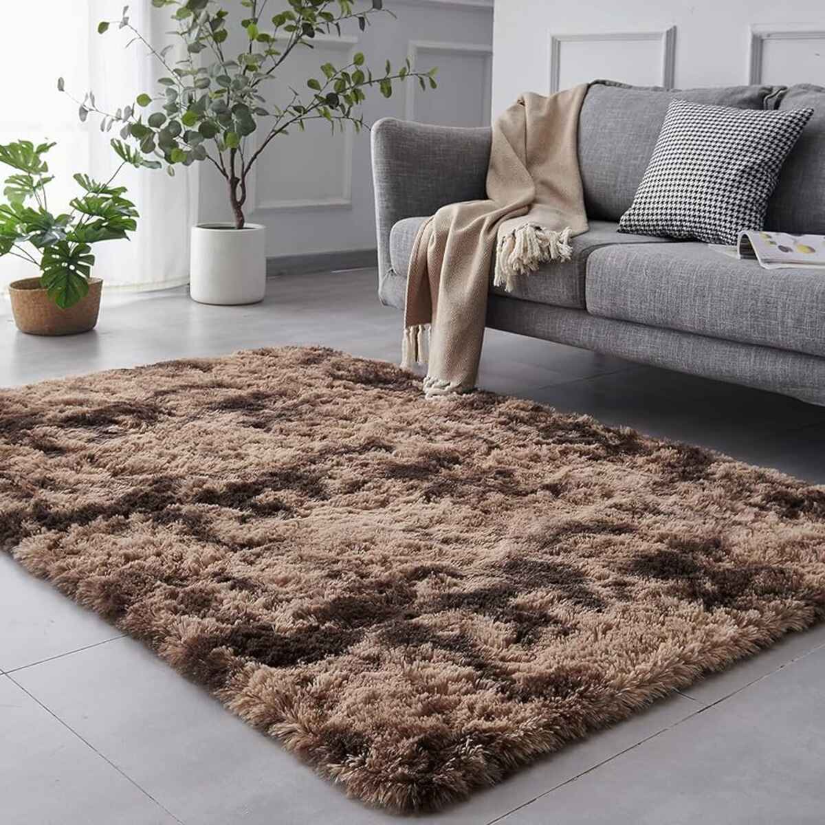 12 Amazing Furry Rug for 2024