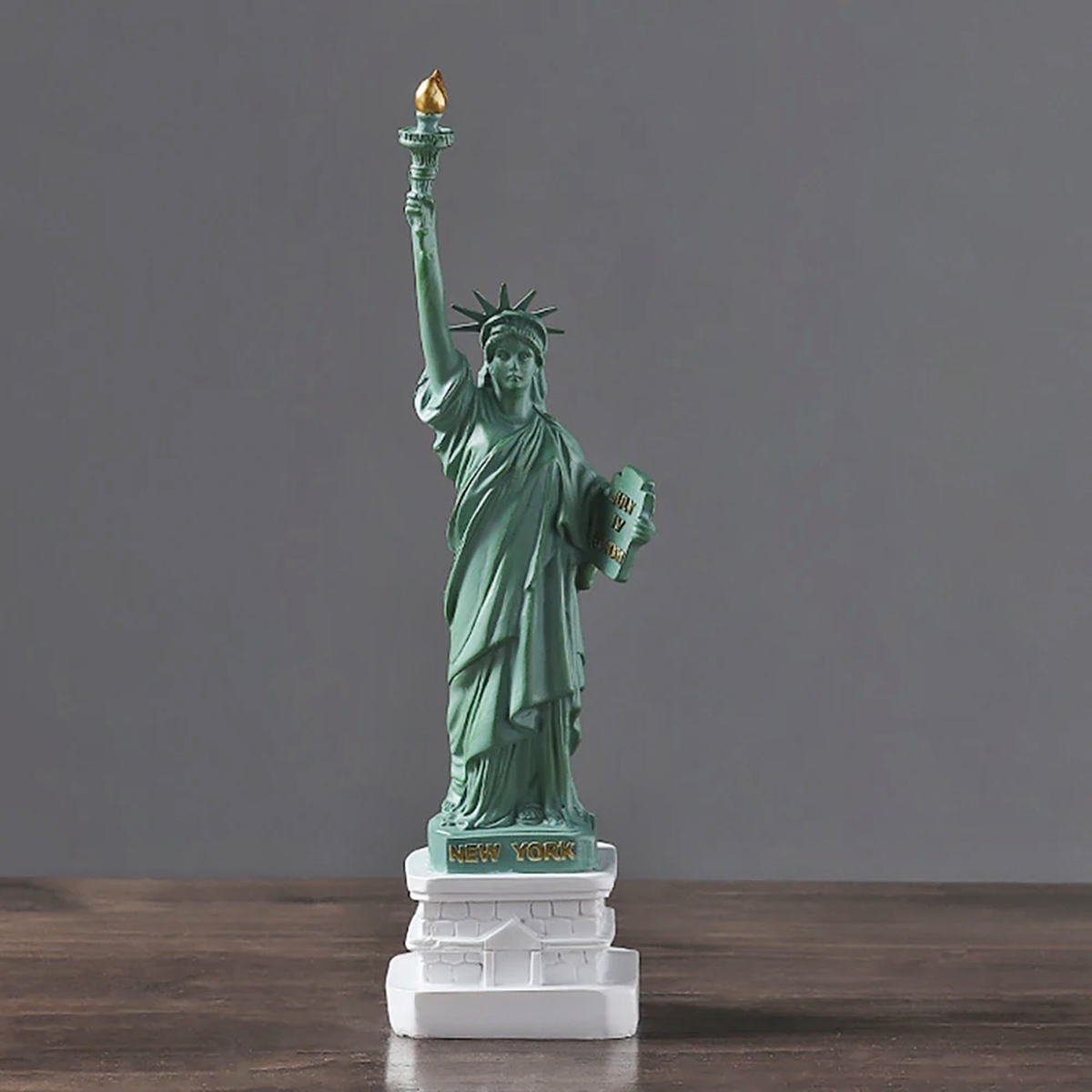 12-incredible-statue-of-liberty-figurine-for-2023
