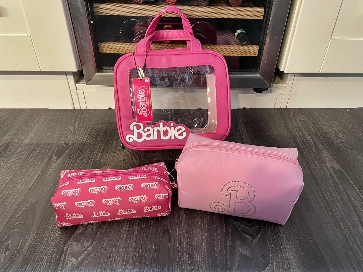 13 Incredible Barbie Beauty Cosmetic Case for 2024