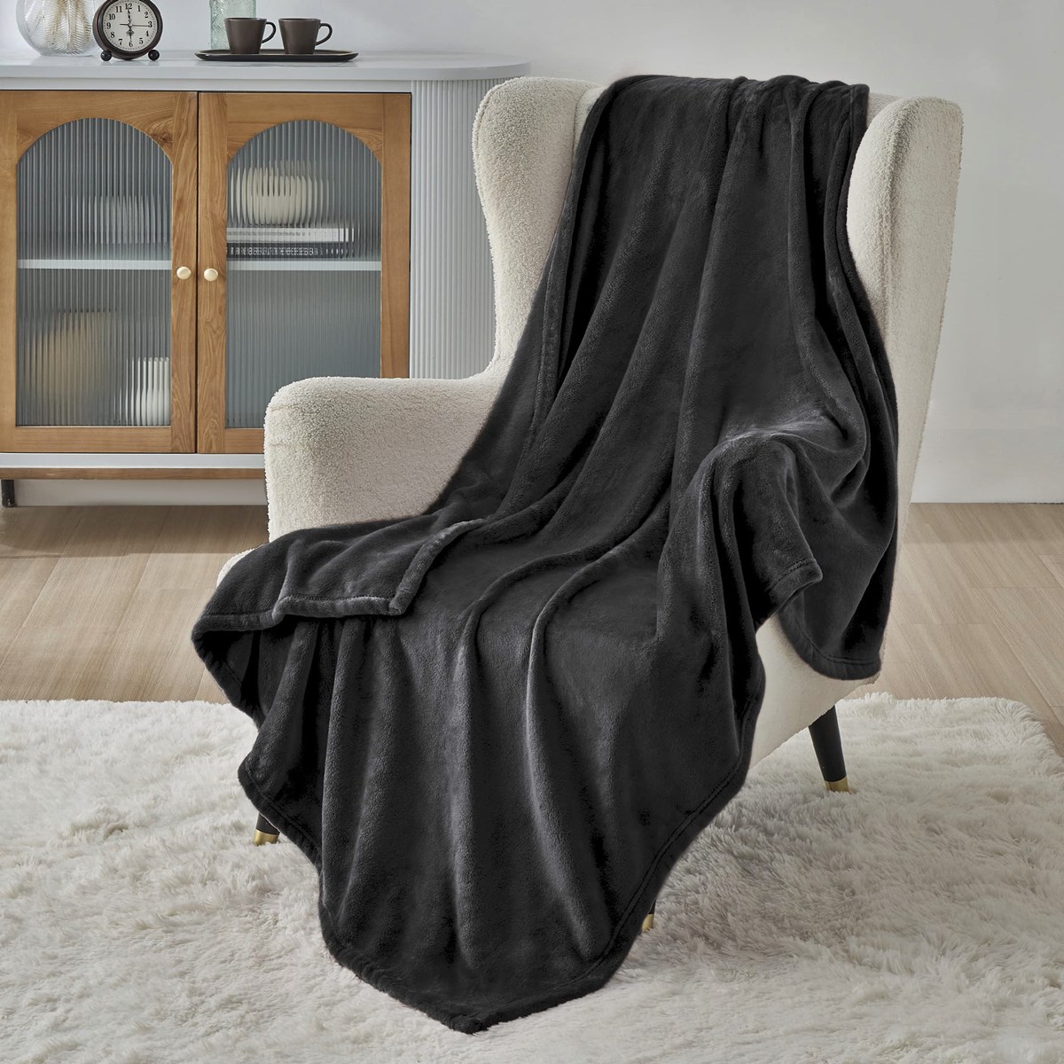 14 Unbelievable Black Blanket for 2024