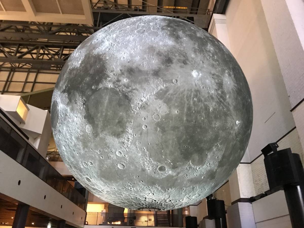 15 Incredible Moon Light Sculpture for 2024