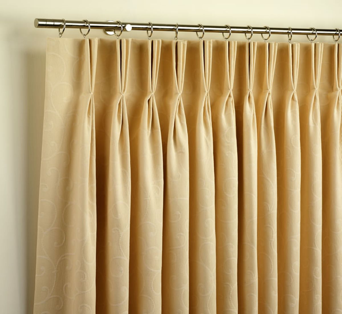 15 Superior Curtain Hangers for 2024