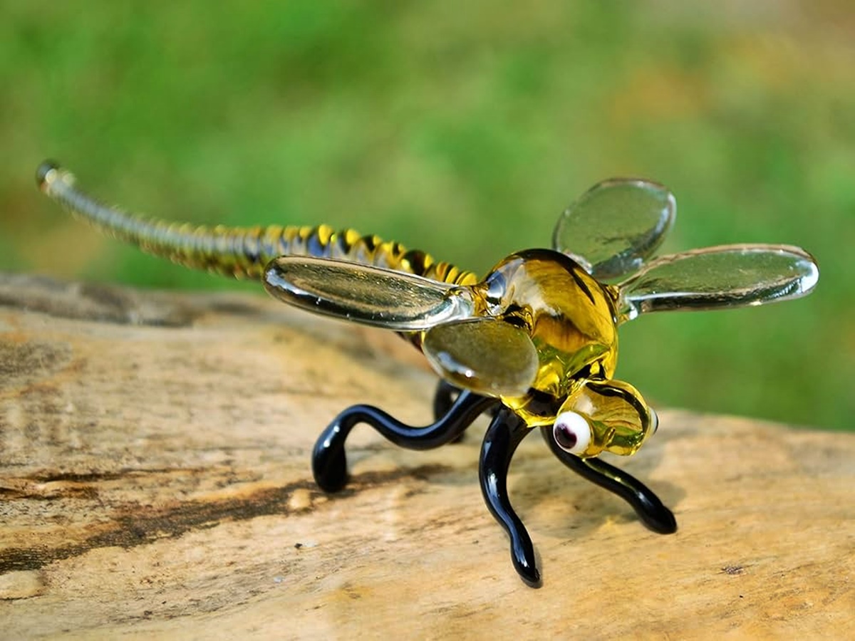8 Unbelievable Dragonfly Figurine for 2024