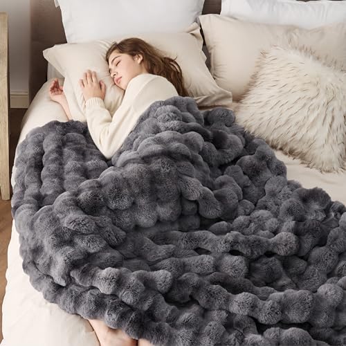 Bedsure Faux Rabbit Fur Throw Blanket