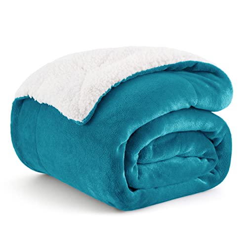 Bedsure Sherpa Fleece Throw Blanket