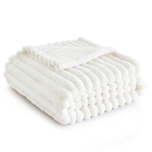 Bedsure White Fleece Throw Blanket for Couch