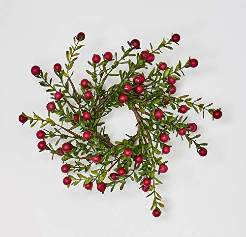 Boxwood and Berry Candle Rings, Multicolor