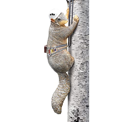 Climbing Squirrel Figurine - Outdoor Garden Decor