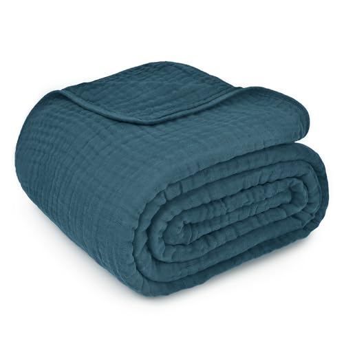 Comfy Cubs Muslin Blanket for Adults