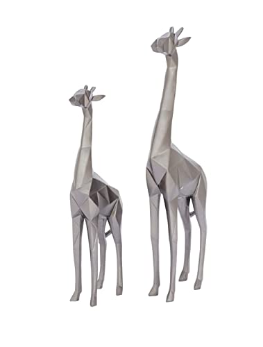 CosmoLiving Polystone Giraffe Sculpture