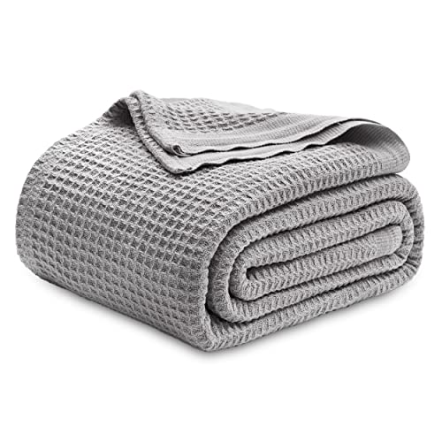 Cozy and Stylish Bedsure Cotton Blanket Queen Size