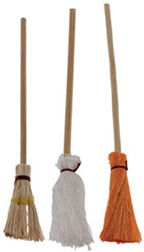 Dollhouse Miniature Mop and Broom Set by International Miniatures