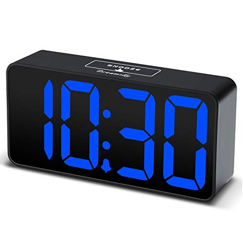 DreamSky Compact Alarm Clock with USB Port