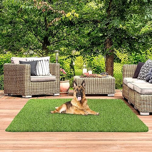 Findosom Artificial Grass, 3.3x5Feet Artificial Grass Outdoor Rug, Realistic Indoor Outdoor Garden Lawn Landscape Patio Synthetic Turf for Pets Home Garden Patio DIY Decoration