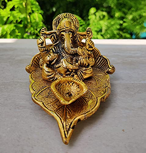Ganpati Idol for Home Temple Mandir - Ganesha Figurine for Ganesh Chaturthi