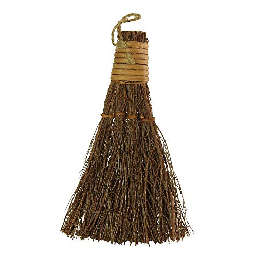 Greenbrier Cinnamon Mini 6" Broom: Fragrant and Festive